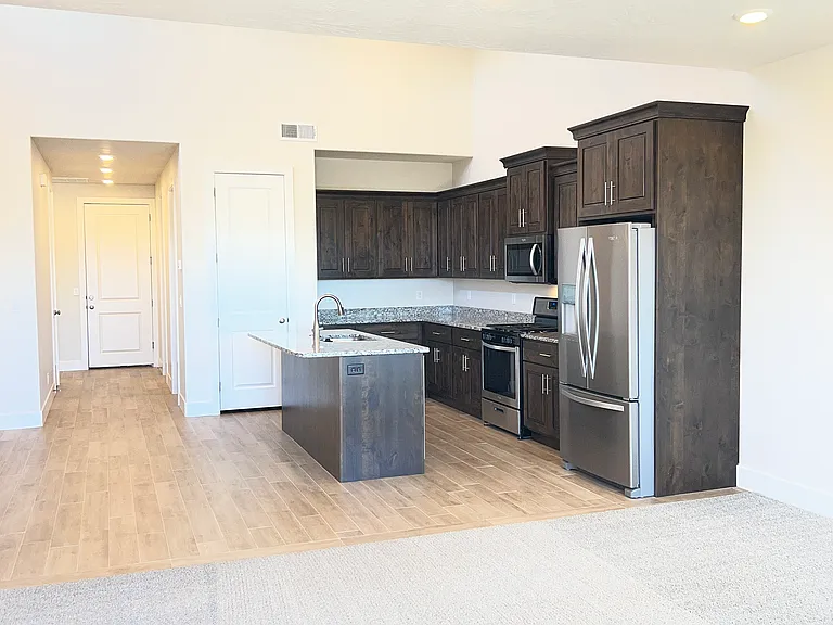 798 N Via Modelo Cir — Photo 9