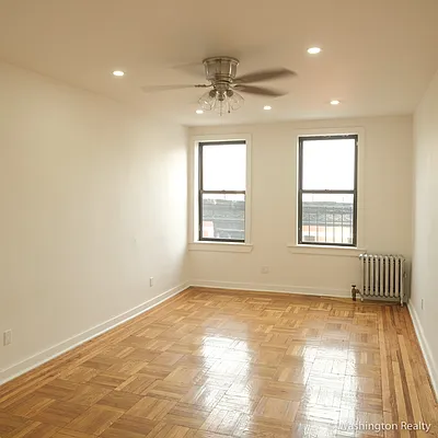 Rented by Washington Realty Corp. | media 1