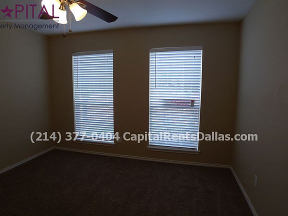 3rd image of 3900 Oakhurst Ln