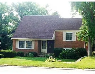 329 Grace St photo 1