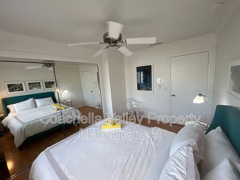 2960 N Cypress Rd — Photo 16