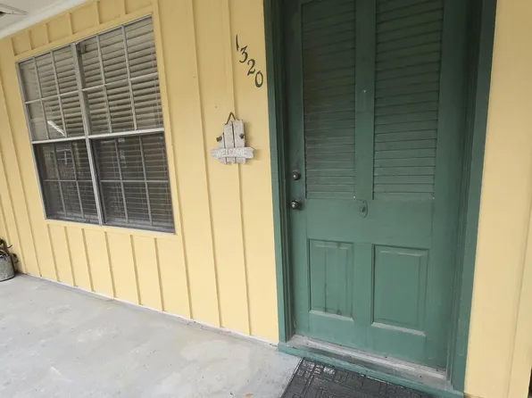 3310 Washington Ave APT 1320, Pascagoula, MS 39581