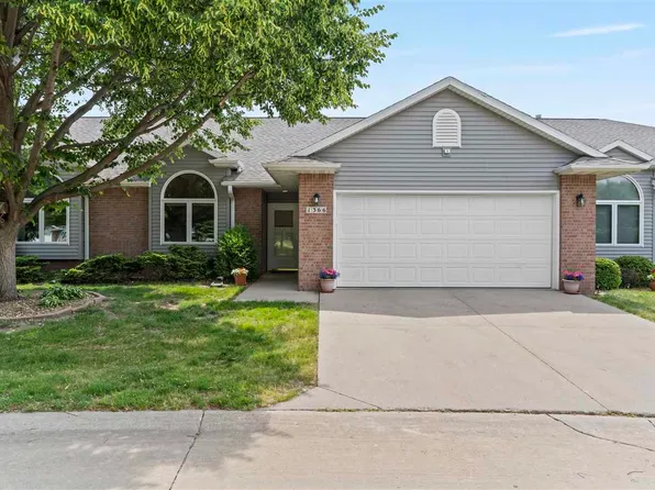 1366 Oxford Pl, Iowa City, IA 52240