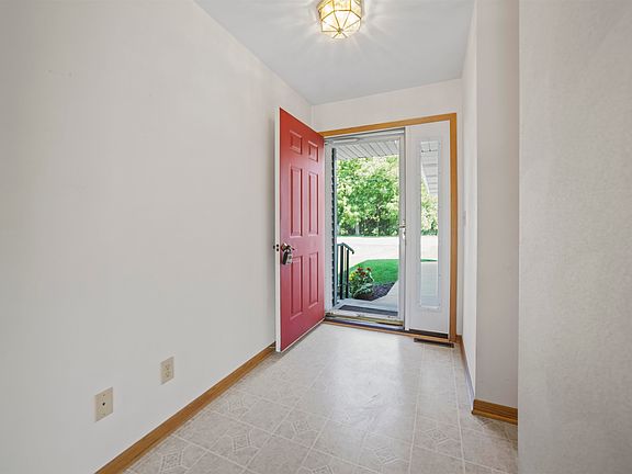 5th image of 5939 Chestnut St