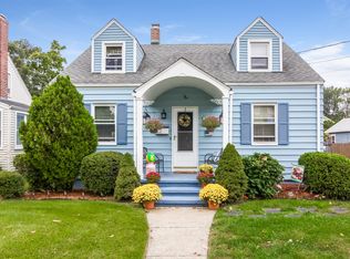 37 Lenox Ave, Milford, CT 06460