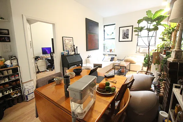 Rented by Luxor Homes & Investment Realty | media 5