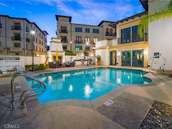 23500 Park Sorrento Unit D21, Calabasas, CA 91302