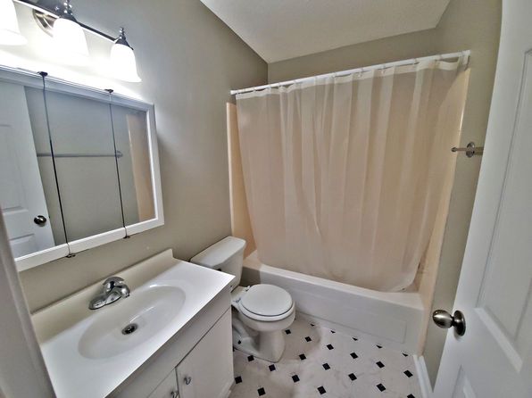 1057 N Main St #12