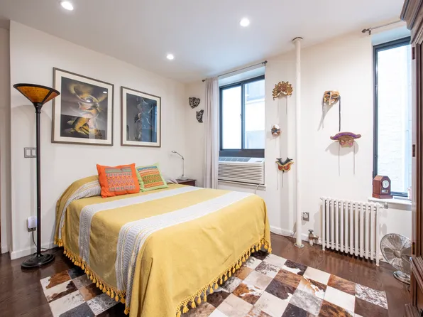 1809 Adam Clayton Powell Boulevard image 6 of 10