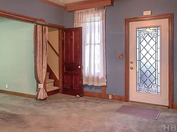 2nd image of 1600 Blanchard Ave