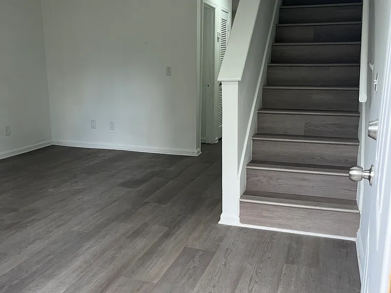 100 Timber Ln #A-B — Photo 14