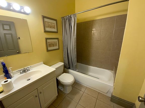 4th image of 3004 S Jefferson Ave #A