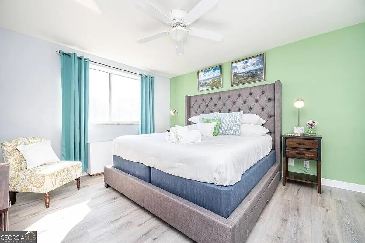 1 bed, 1.0 bath, 931 sqft, $1,800 — Photo 3