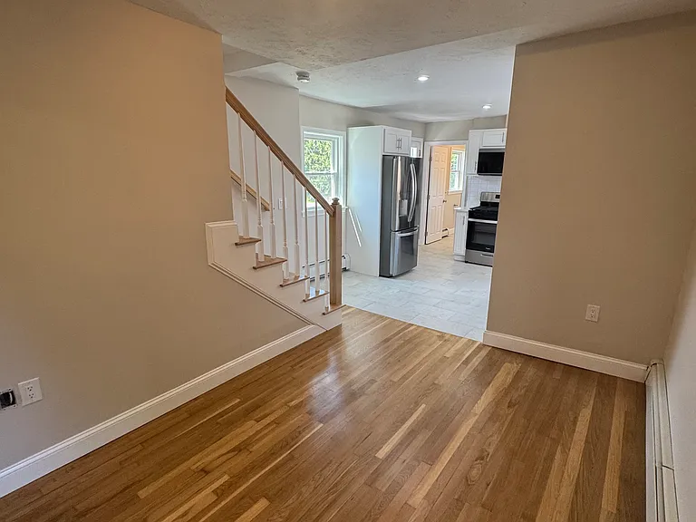237 N Main St #3 — Photo 8