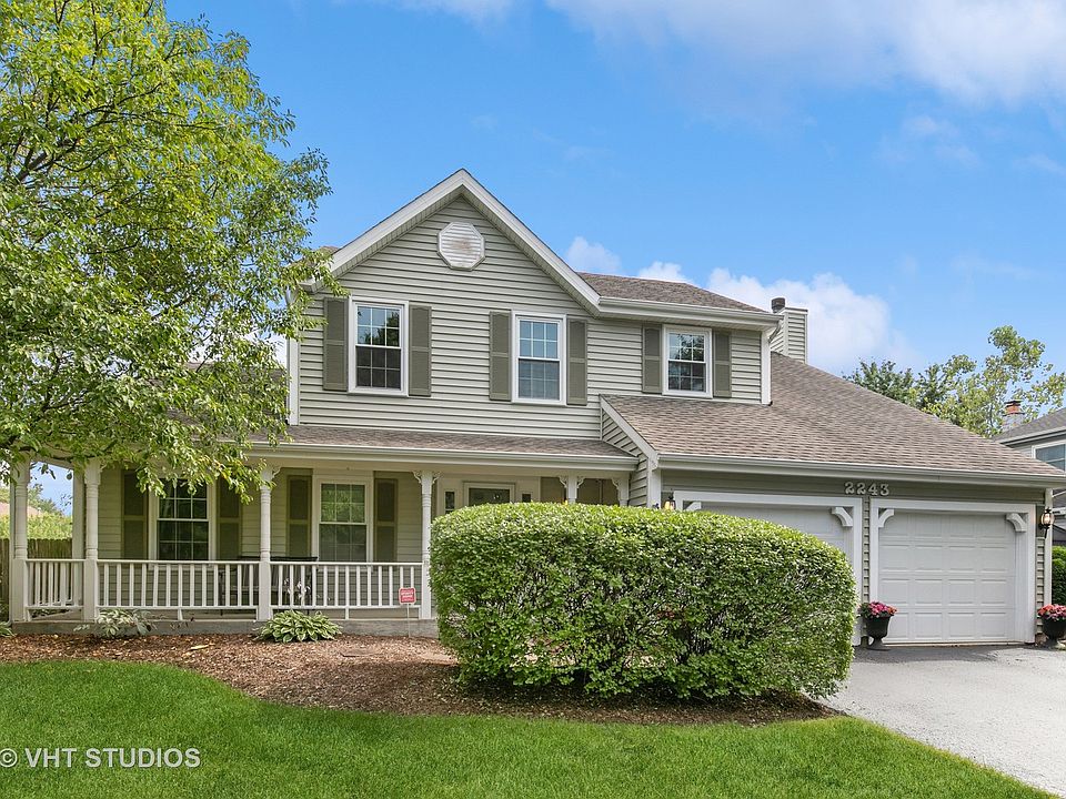 1st image of 2243 Glenmoor Dr