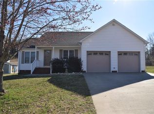 301 Kingstree Dr, King, NC 27021