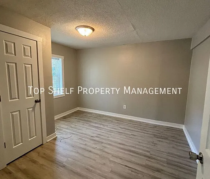 7505 SW 12th St — Photo 17
