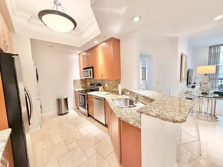 701 S Olive Ave #1413 — Photo 13