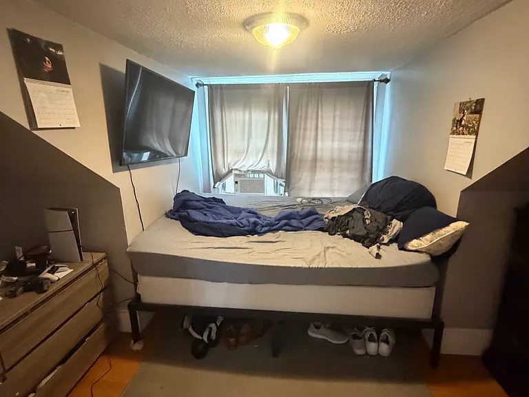 27-29 Minnesota Ave #2 — Photo 8