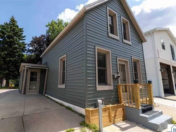 118 E Spring St, Mankato, MN 56001