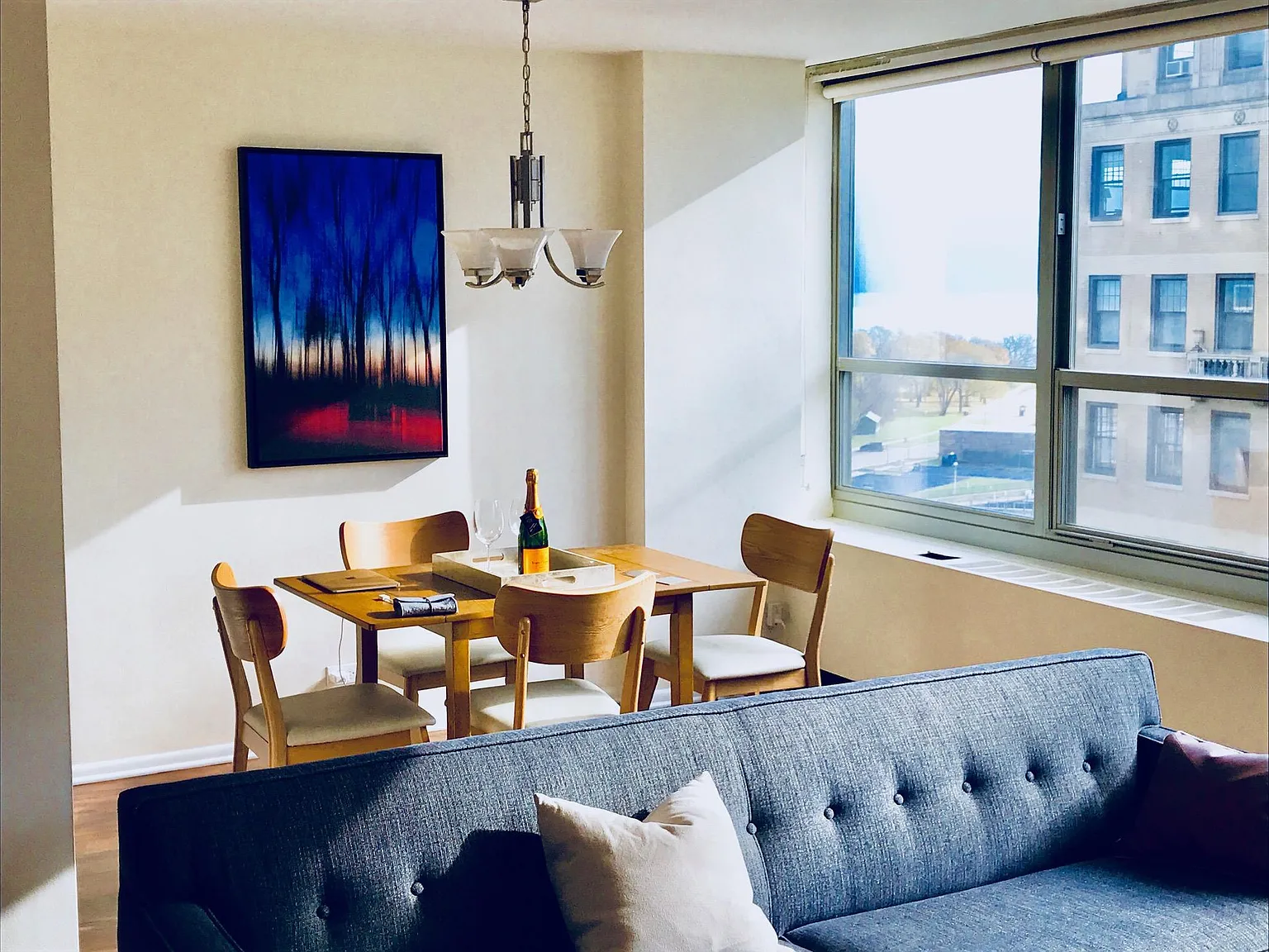 1 bed, 900 sqft, $1,595 — Photo 3