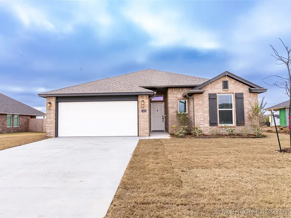 1412 E 150th Pl S, Glenpool, OK 74033