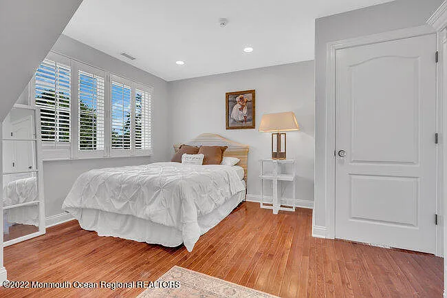 2107 3rd Ave — Photo 32