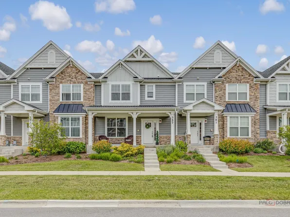 357 Hoffmann Dr, Buffalo Grove, IL 60089