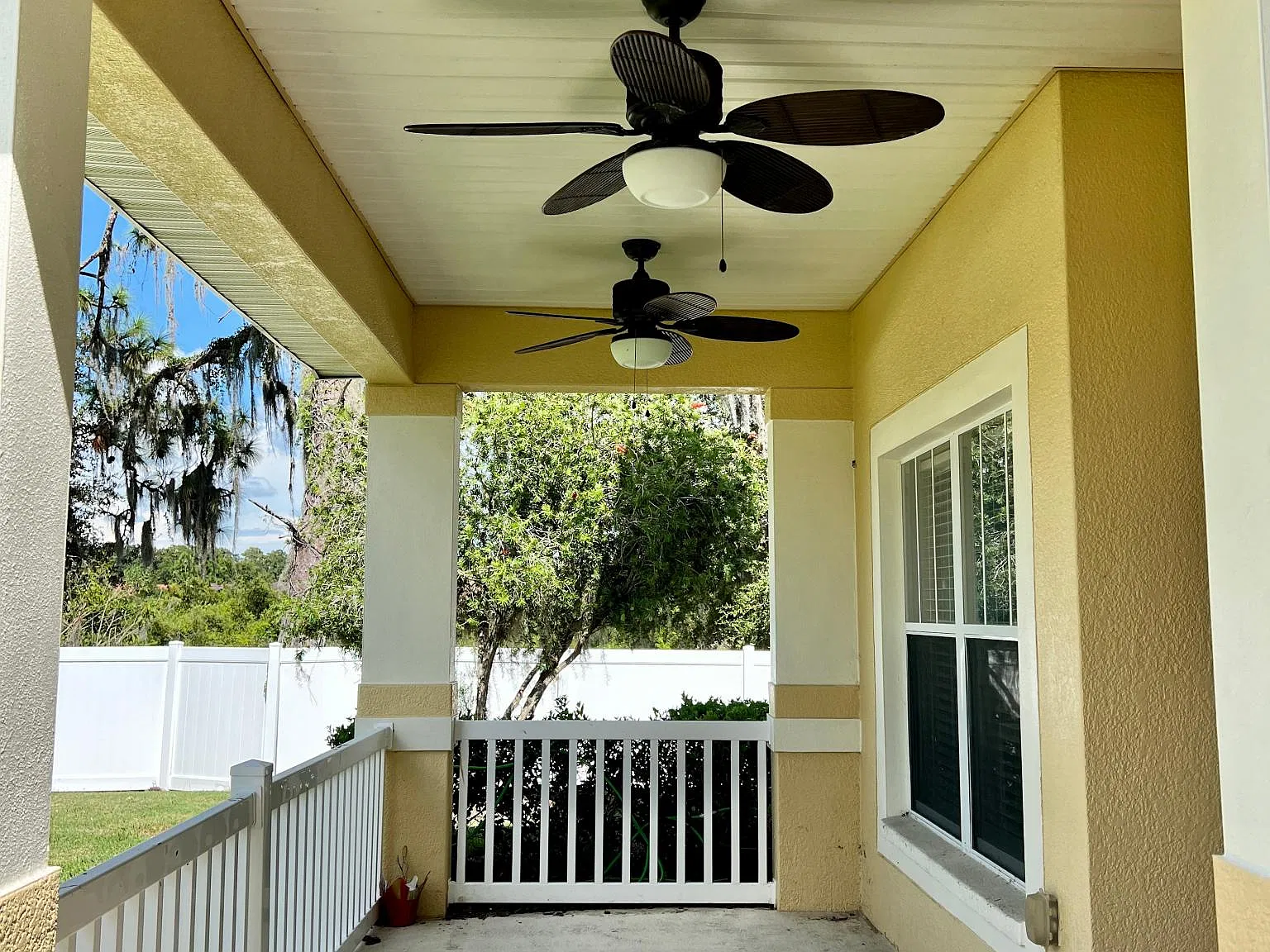 20129 Indian Rosewood Dr — Photo 2