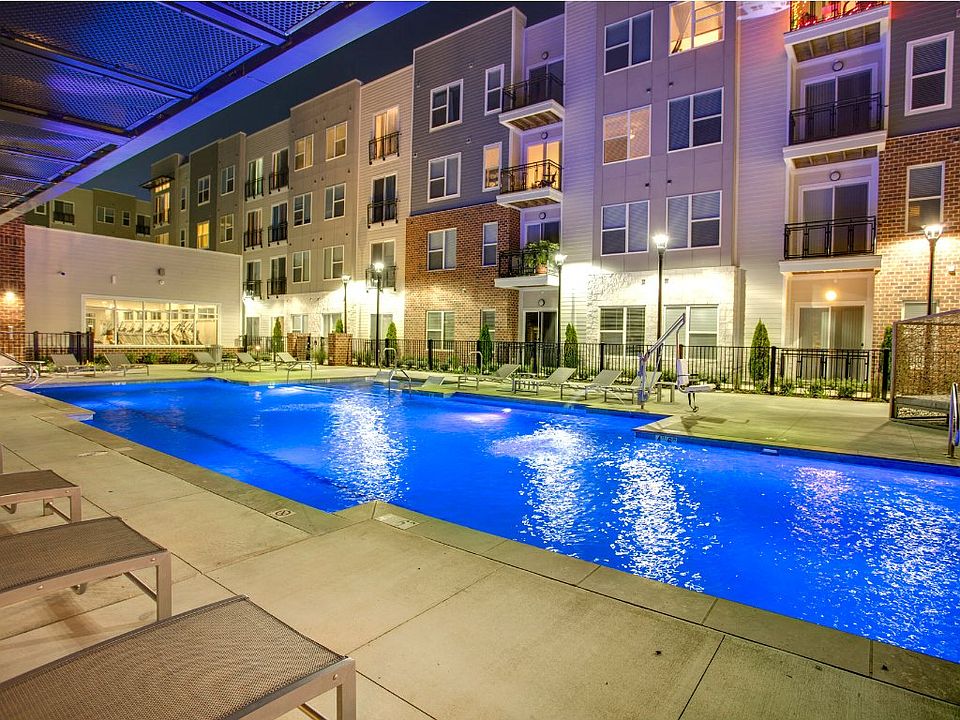 Saltwater resort style pool