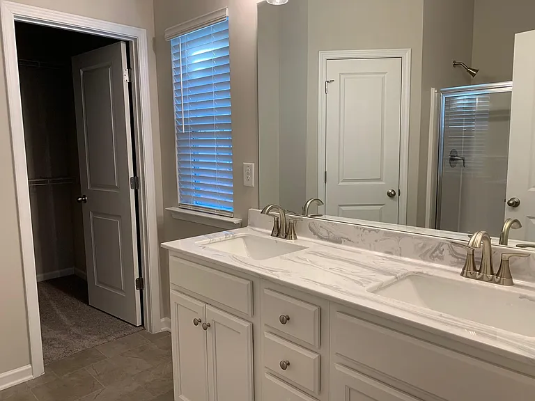 4570 Grenadine Cir — Photo 18