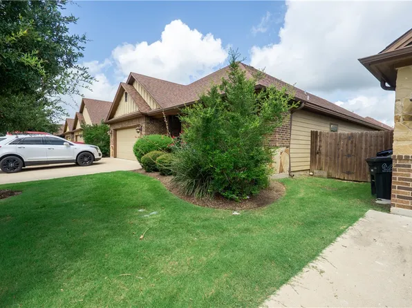 406 Hayes Ln, College Station, TX 77845