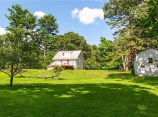 261 Hardig Rd, Warwick, RI 02886