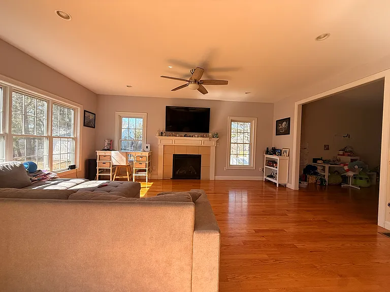227 Central Ave — Photo 3