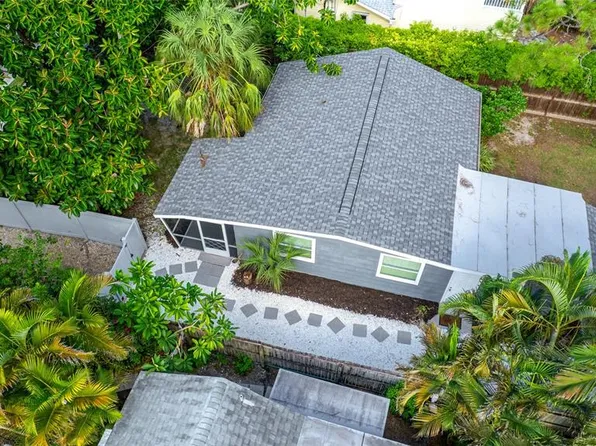 1053 40th St, Sarasota, FL 34234