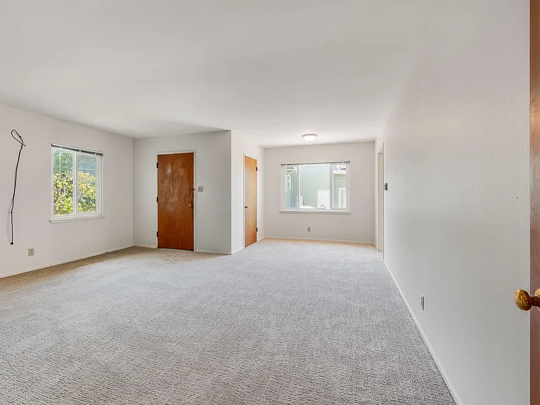 250 Begier Ave #250 — Photo 6