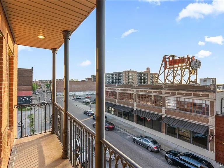 65 E Pontotoc Ave #301 — Photo 32