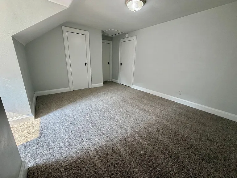 1319 Myrtle Ave — Photo 7