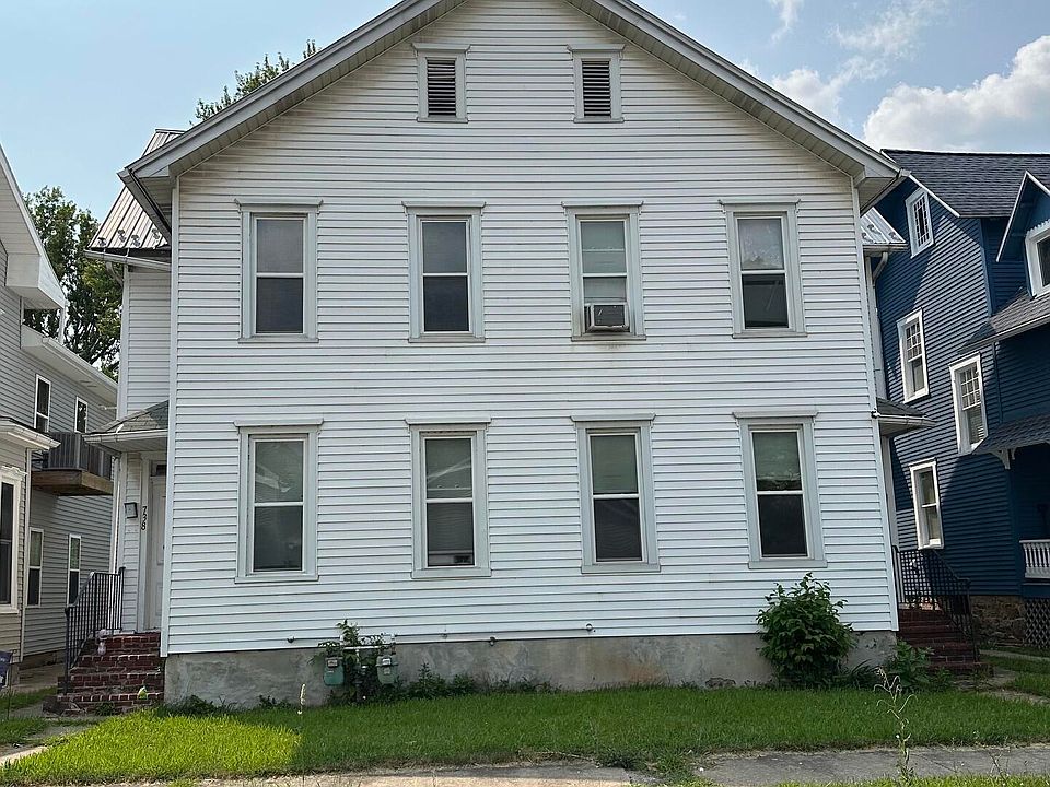 1st image of 738-740 N Front St
