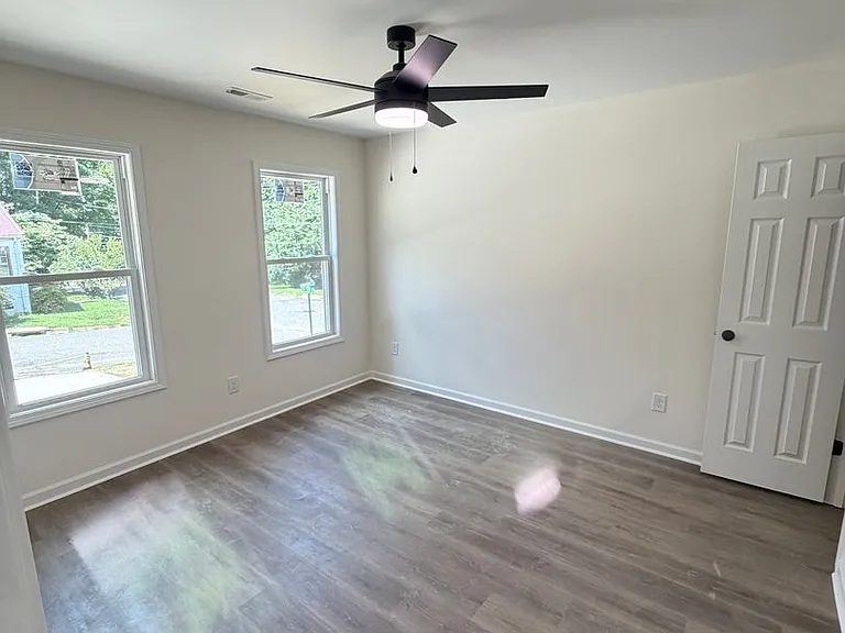 334 Dockery St #A — Photo 6