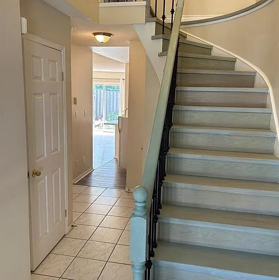 1000 Upper Paradise Rd #2 — Photo 7