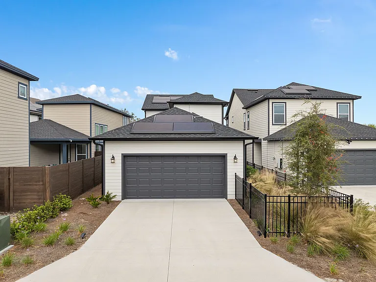 6504 Barnstorm Way — Photo 5