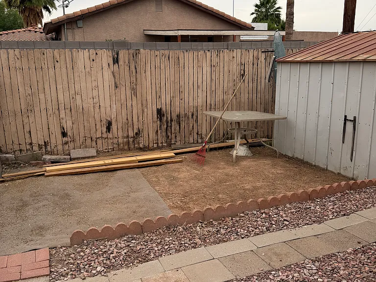 616 N Freestone Cir — Photo 23