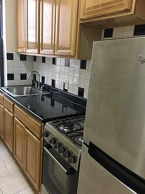 Rented by Voro, LLC | media 13