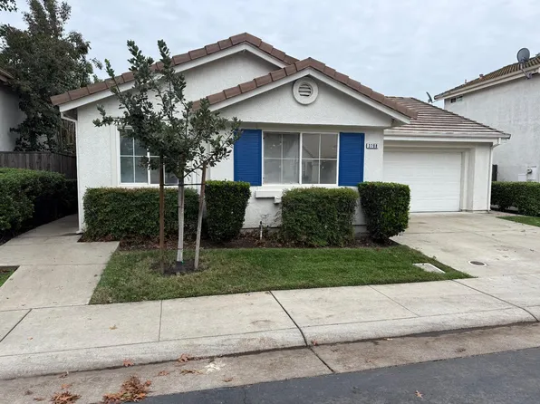 3708 Whispering Creek Cir, Stockton, CA 95219