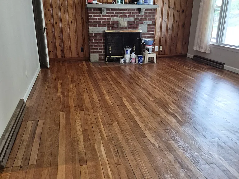 633 Harrison Ave — Photo 4