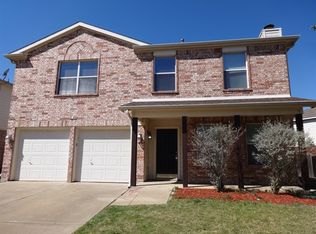 8341 Horse Whisper Ln, Fort Worth, TX 76131