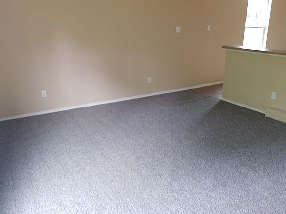 3rd image of 10213 Teneha Dr APT B
