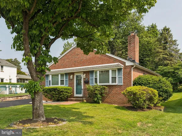 461 Evergreen Ave, Philadelphia, PA 19128