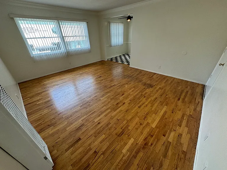 1736 S Robertson Blvd #5 — Photo 35